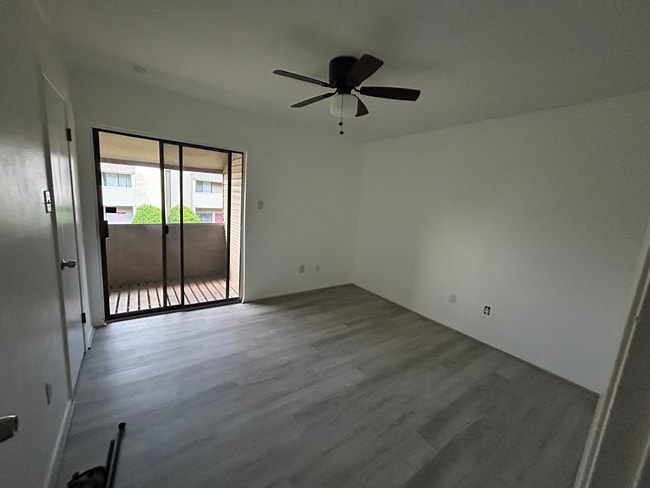 Building Photo - 1902 Dartmouth St