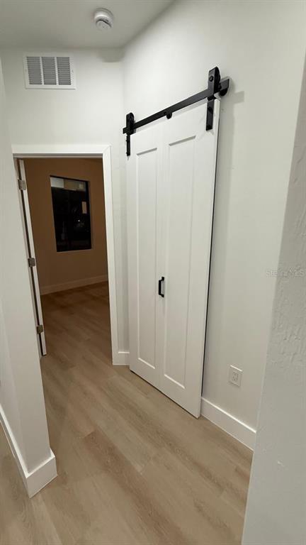 Building Photo - 1043 Albany Ave