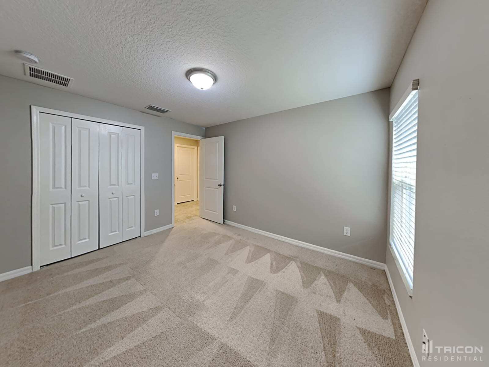 Building Photo - 9701 Sage Creek Dr