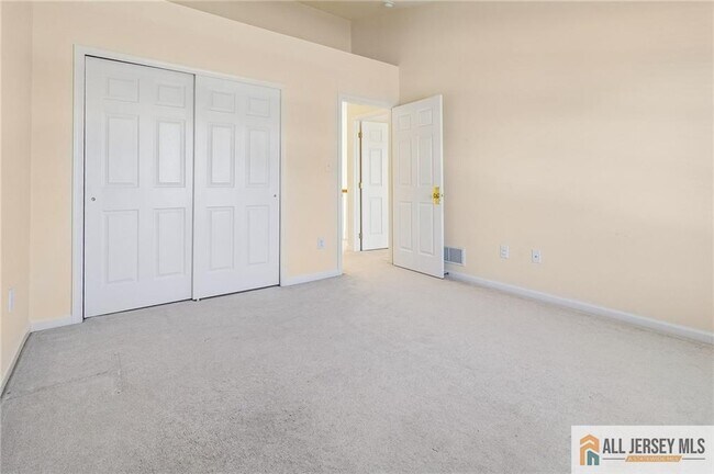 Building Photo - 14 Caleb Ln