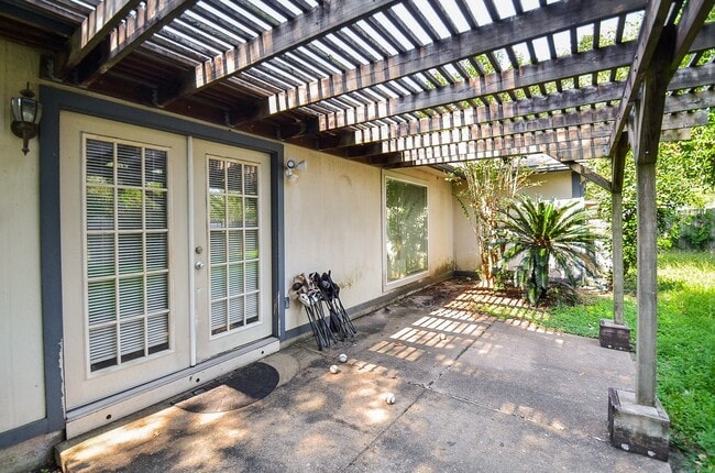Building Photo - 13734 Sablegrove Ln