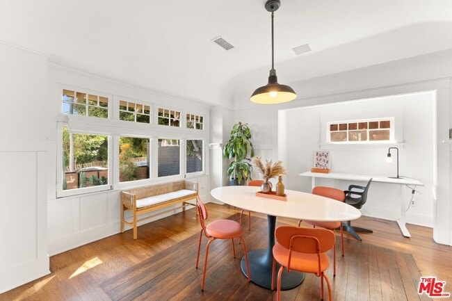 Building Photo - 2217 Marathon St