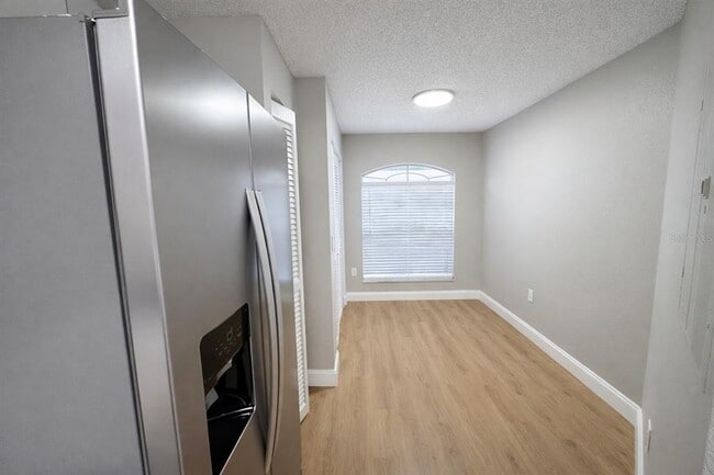 Building Photo - 14639 Par Club Cir