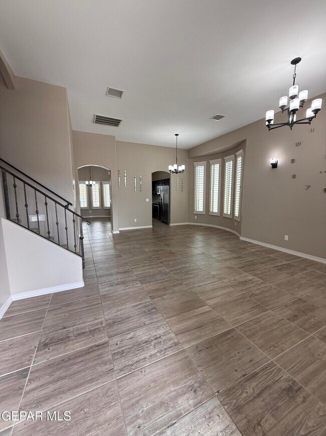Building Photo - 12551 New Dawn Dr