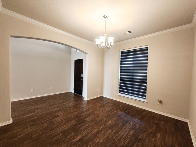 Building Photo - 14711 Sycamore Side Wy