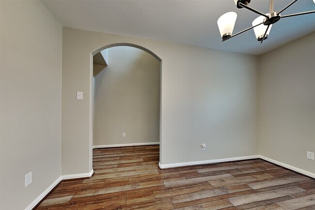 Building Photo - 10208 Jewel Ct