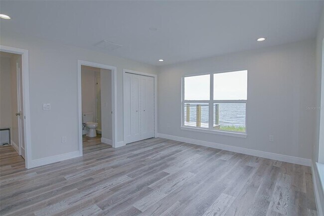 Building Photo - 583 FL-559