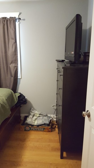 Bedroom 1 - 2858 W Henderson St