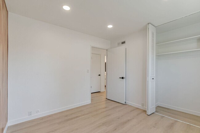 Building Photo - Stunning Updated Home in Almaden Valley