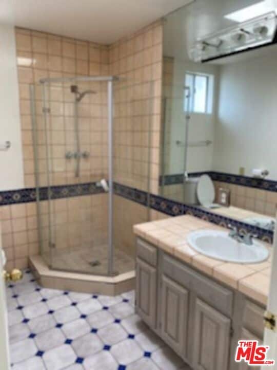 Building Photo - 17600 Calvert St