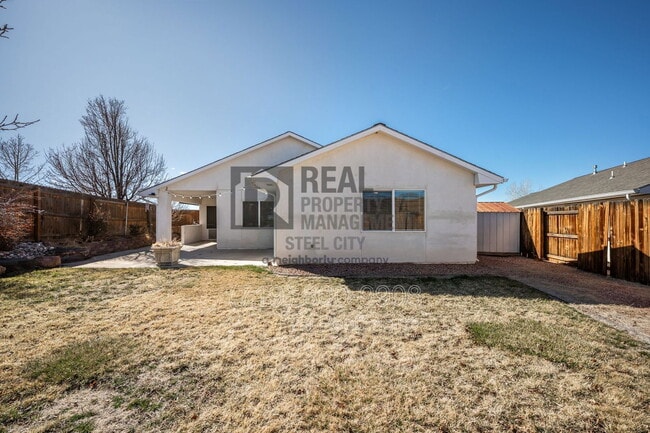 Building Photo - 842 Edna Way