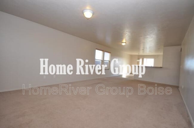 Building Photo - 163 W White Sands Dr