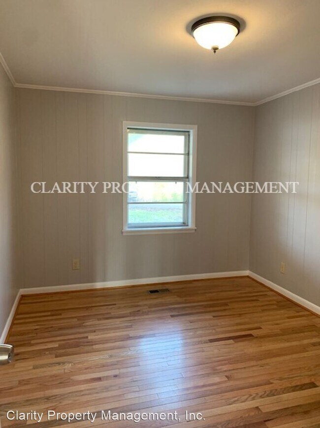 Building Photo - 4 br, 2 bath House - 142 Byrd Rd. NE