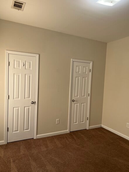 Building Photo - 4028 Haworth Pky
