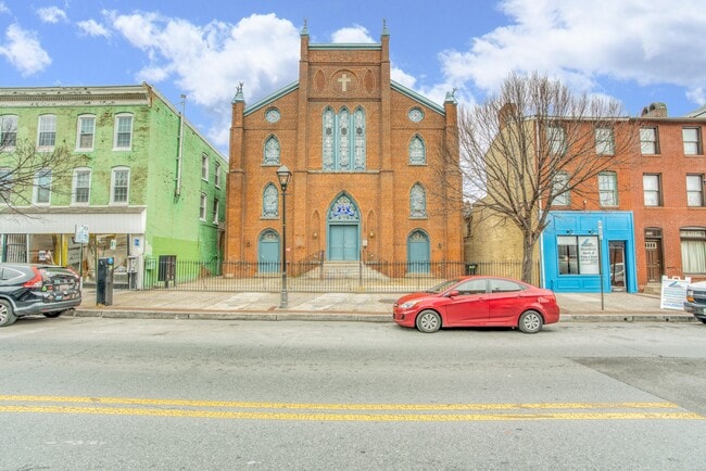 Building Photo - 1728 Eastern Ave