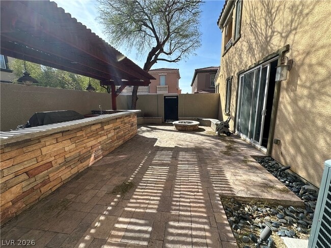 Building Photo - 2442 Granada Bluff Ct