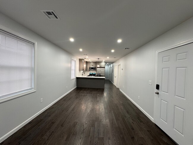 Dining room - 10 Sherwood St