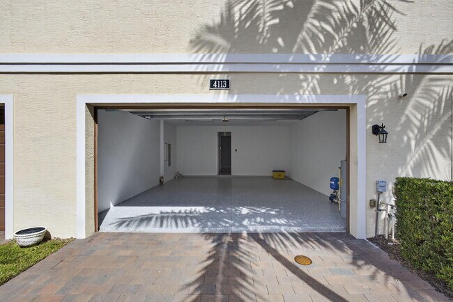 Building Photo - 4113 Faraday Wy