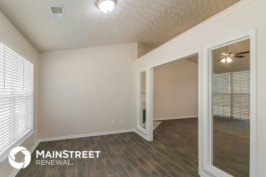 Building Photo - 50 Cold Springs Ct