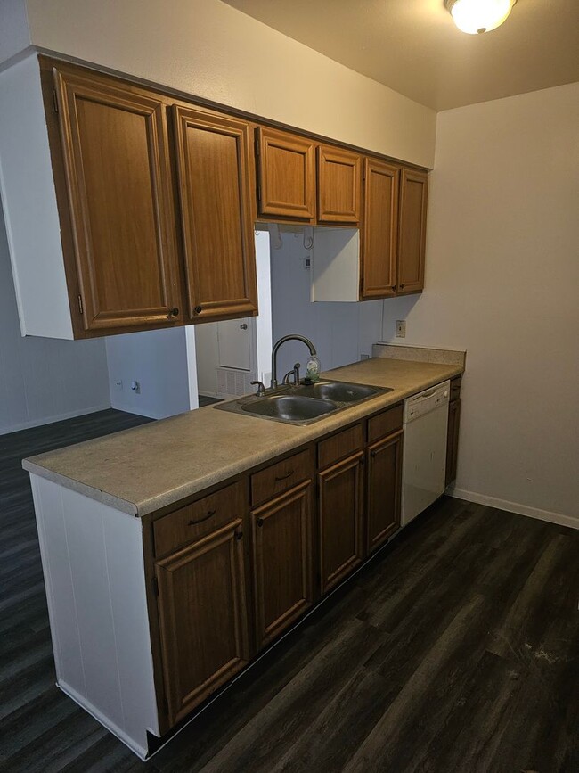 Building Photo - GREAT HOUSE NEAR LOOP 410/I35 N