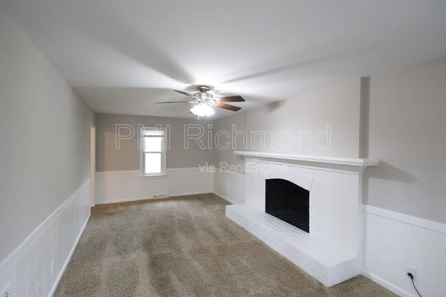 Building Photo - 401 Walton Park Rd