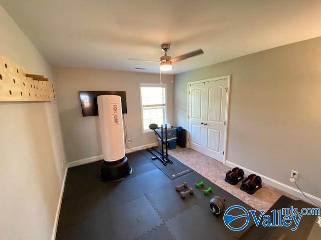Building Photo - 2112 S Meadows Dr