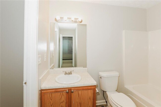 Building Photo - 6512 Wellington Chase Ct