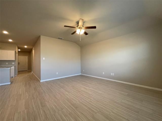 Building Photo - 364 Wildrose Cir