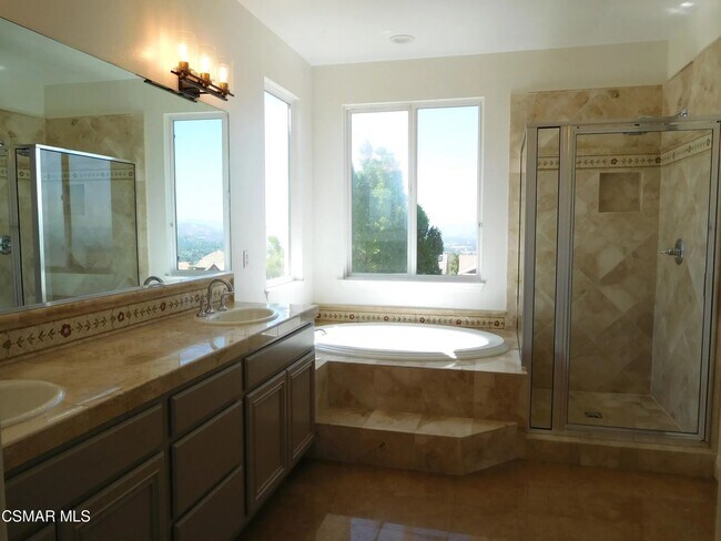 Building Photo - 20800 Sardinia Way