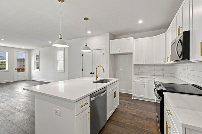 Building Photo - 5618 Obrien Ave