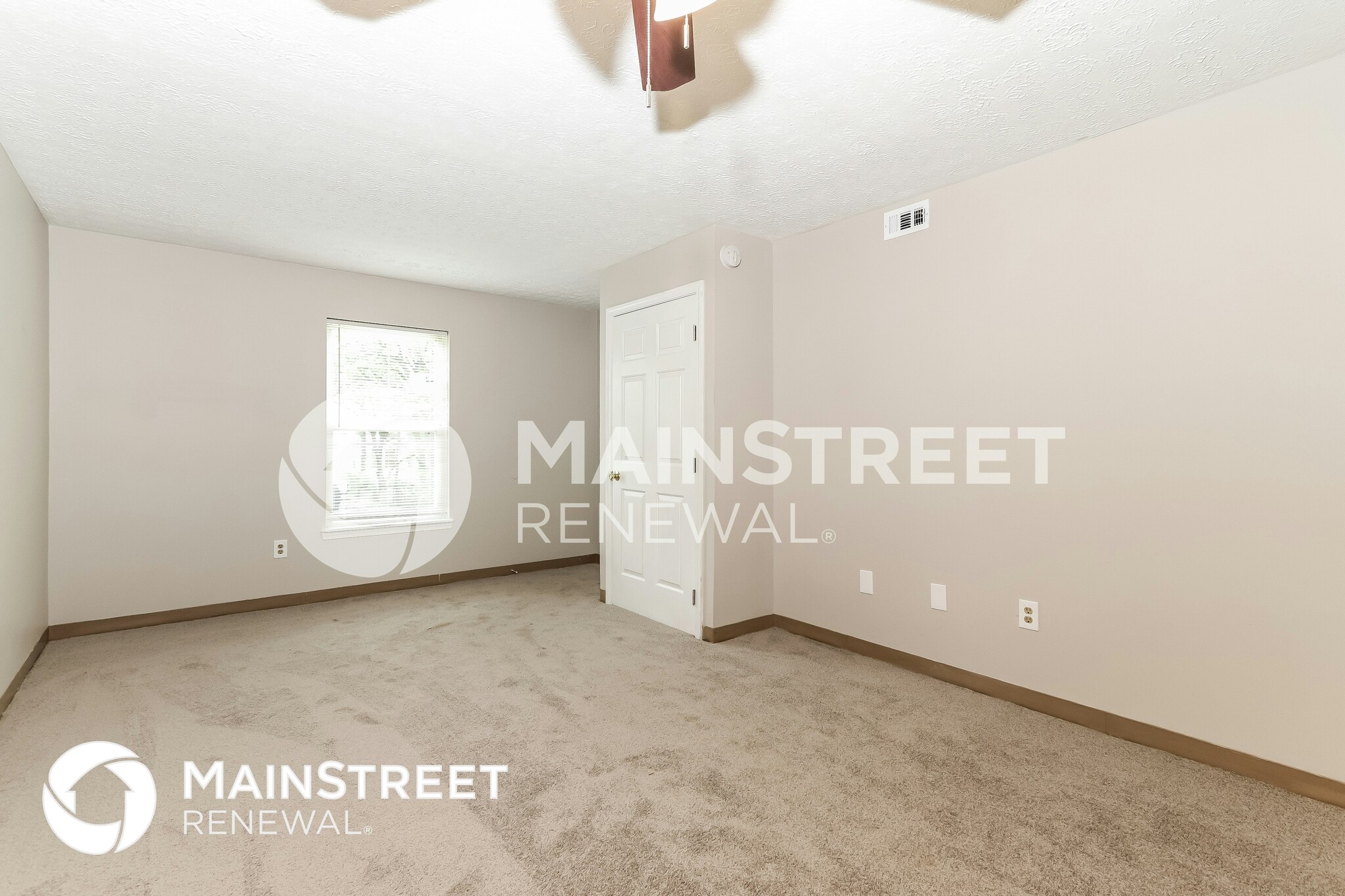 Building Photo - 2913 Dumesnil, Apt #3