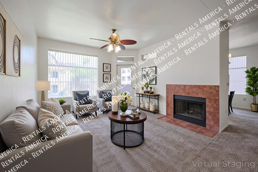 Building Photo - 3830 E Lakewood Pkwy E