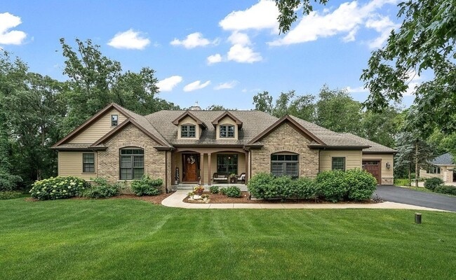 Building Photo - 9N660 Whispering Springs Ln
