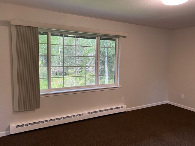 Building Photo - 1701 B Aliak Dr