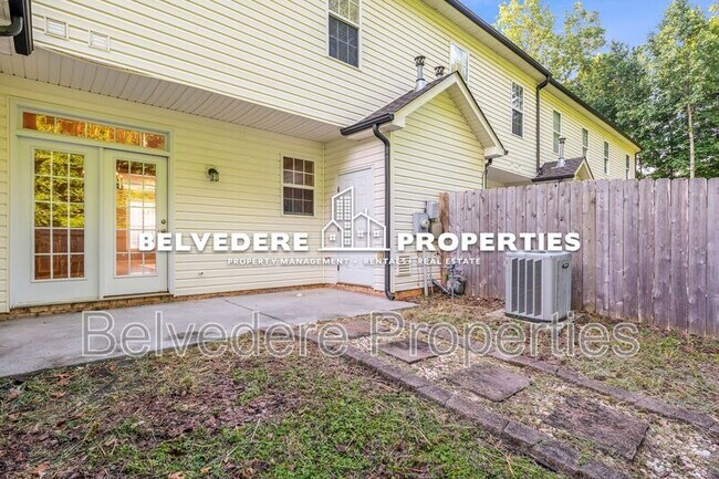 Building Photo - 67 Rhododendron Dr