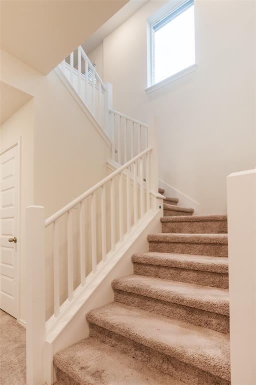 Building Photo - 4478 Acerno St