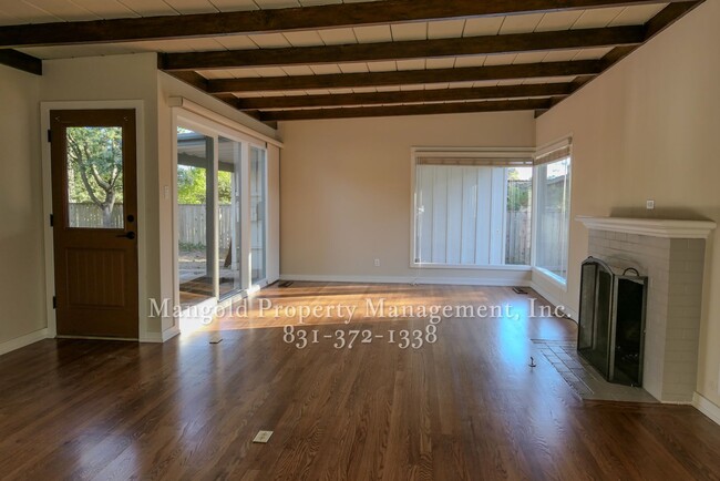 Building Photo - $500 Move-In special- Cozy 2-Bedroom 2-Bat...