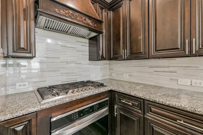 Building Photo - 13731 Cypresswood Crossing Blvd