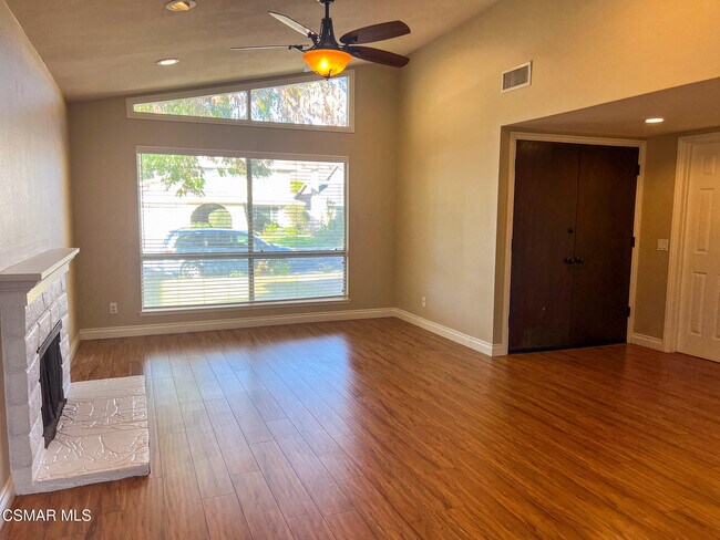 Building Photo - 5458 Softwind Wy