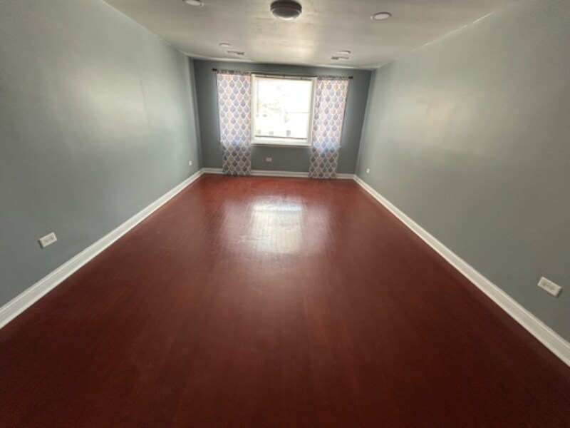 Building Photo - 14520 Harvey Ave