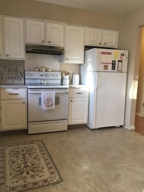 Building Photo - 4 bedroom house on the west side of Iowa C...