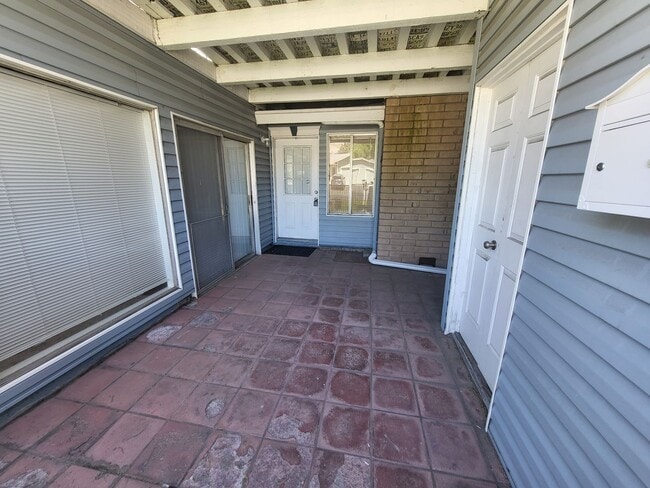 Building Photo - 3501 Imperial Way