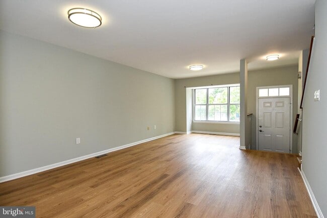 Building Photo - 3105 Paladin Terrace