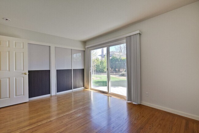 Building Photo - Wow! What a Great Home! Available Soon!