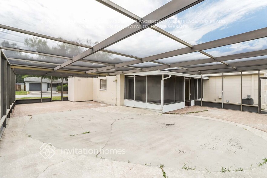 Building Photo - 4128 Gray Squirrel Ln