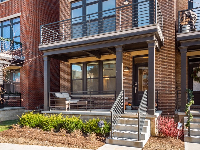 Building Photo - 766 N 6th St