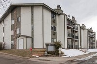 Building Photo - 2280 S Oswego Way