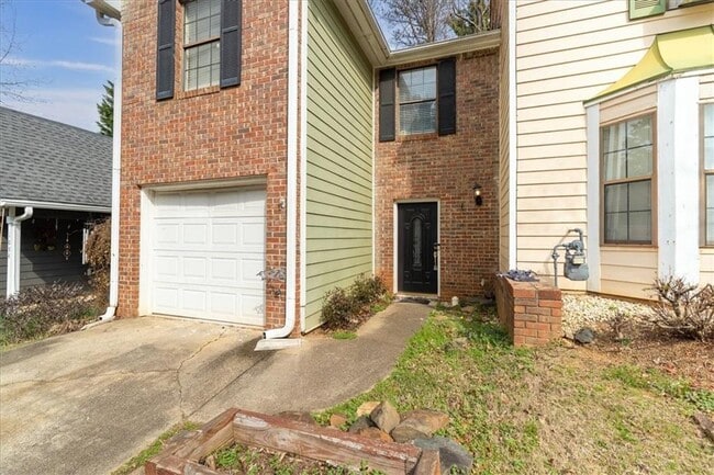 Building Photo - 1052 Travelers Trail