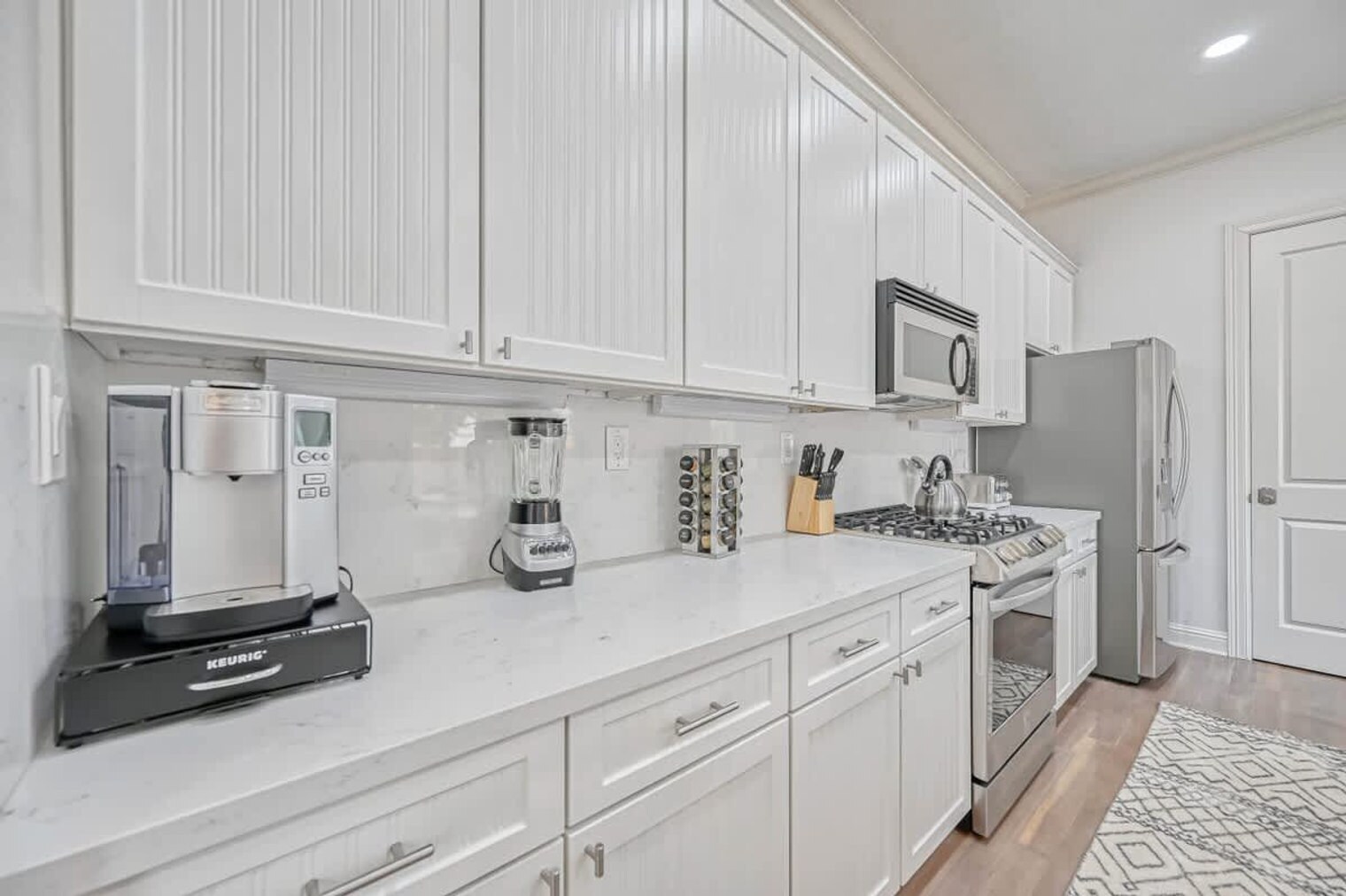 Building Photo - 1352 Dorothy St