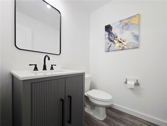 Building Photo - 2529 Piering Dr
